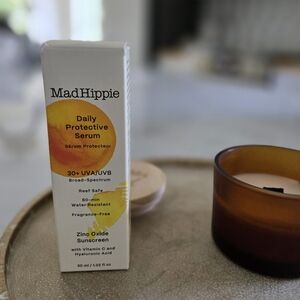 Mad Hippie Daily Protective Serum SPF 30+ - Orange & Brown